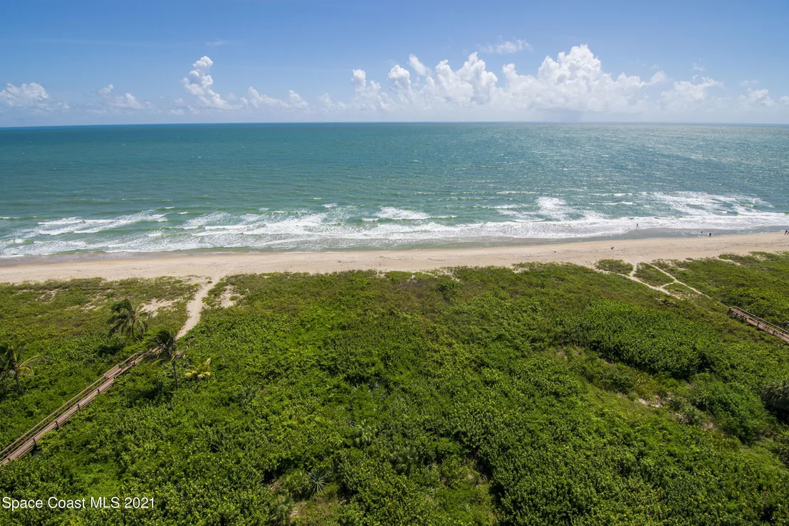 Photo of Unit PHA2 at 3100 N Highway A1a