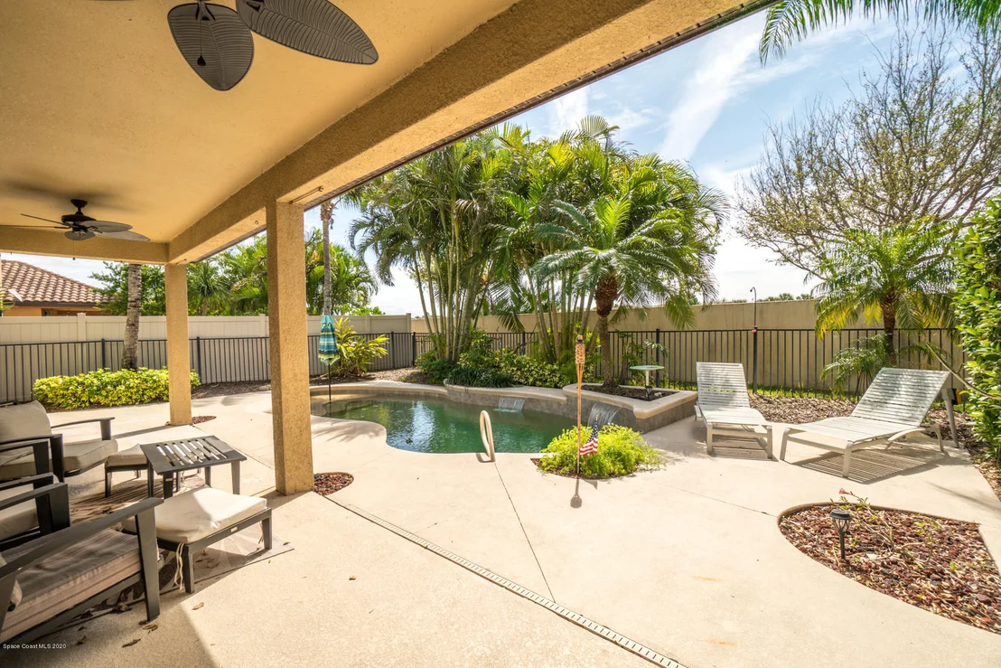 Photo of 389 Montecito Drive