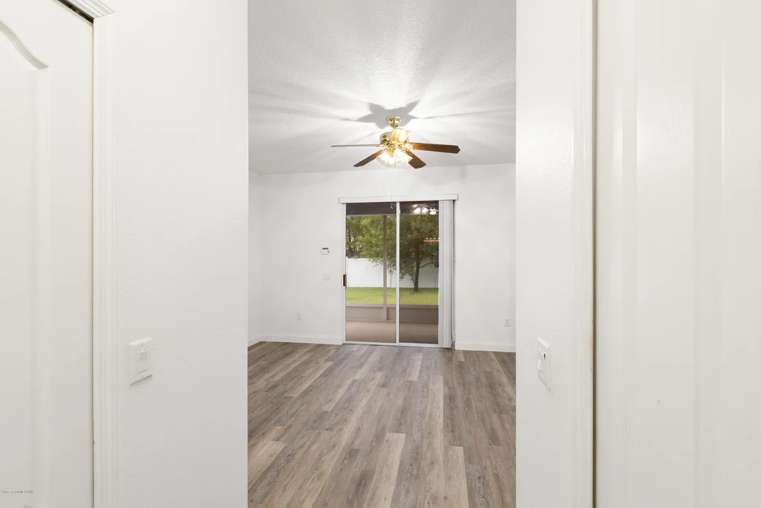 Photo of 1600 Bridgeport Circle