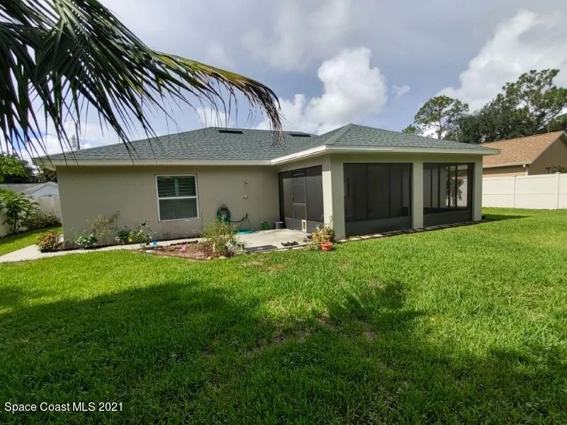 Photo of 5150 Everett Street