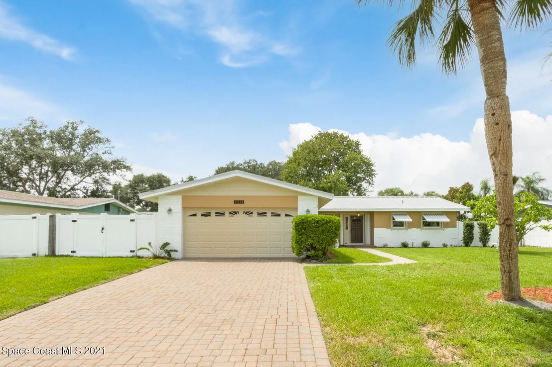 Photo of 2514 Diplomat Drive