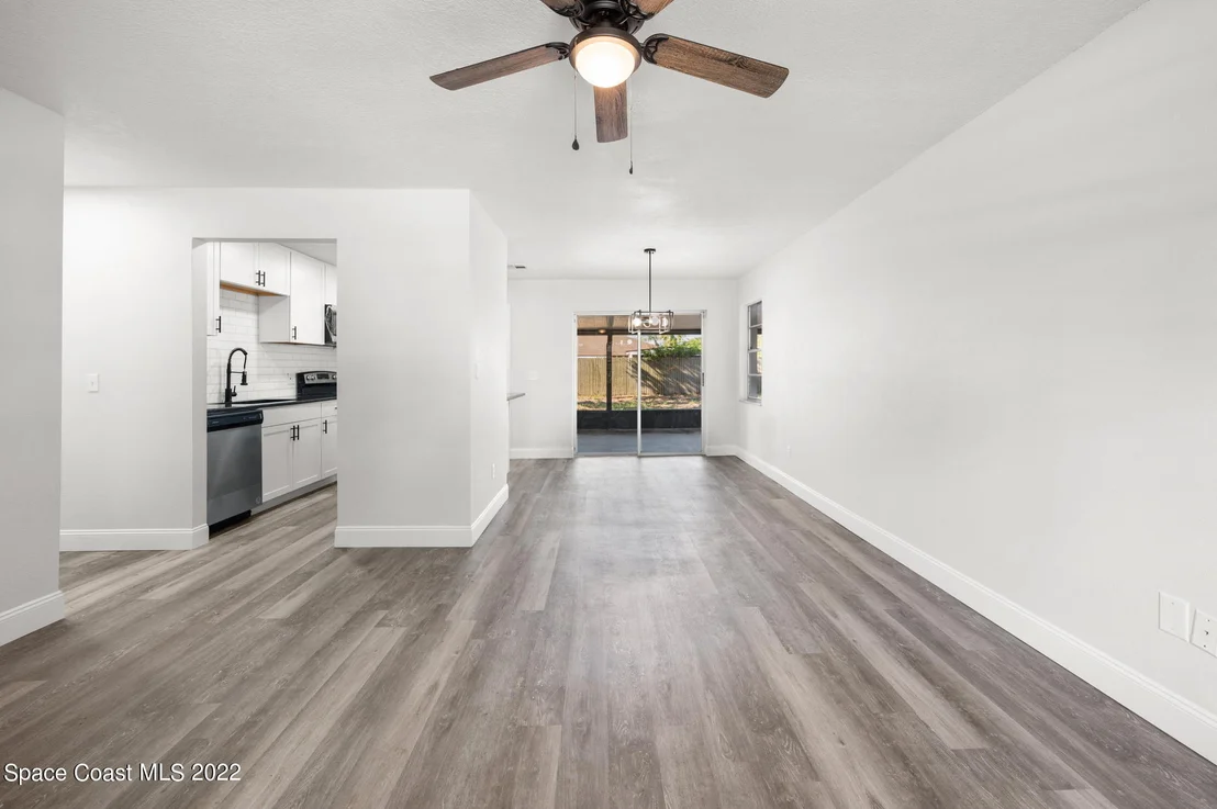 Photo of 2856 Lancaster Road