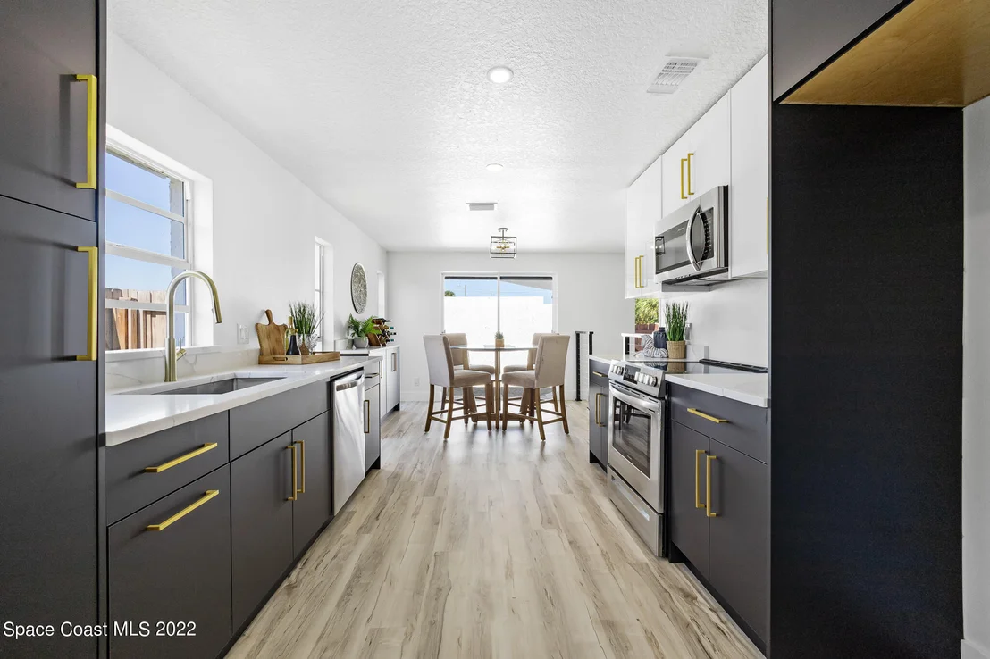 Photo of 401 Lee Avenue