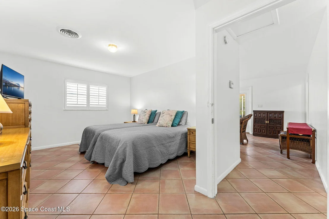 Photo of 1790 Bayshore Drive