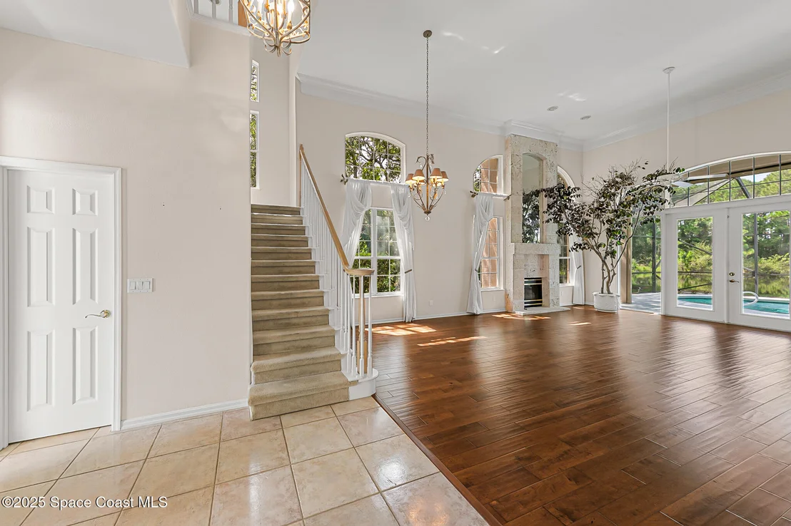 Photo of 853 Suntree Woods Drive