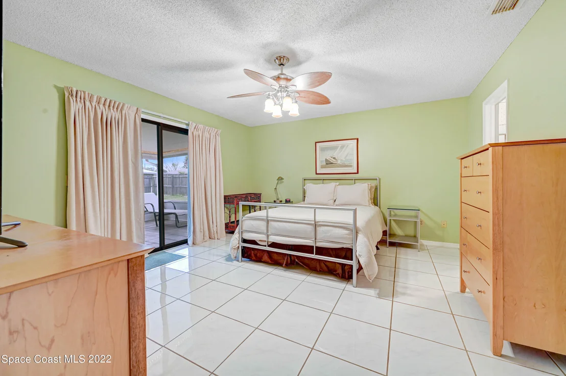 Photo of 5602 Jamaica Road