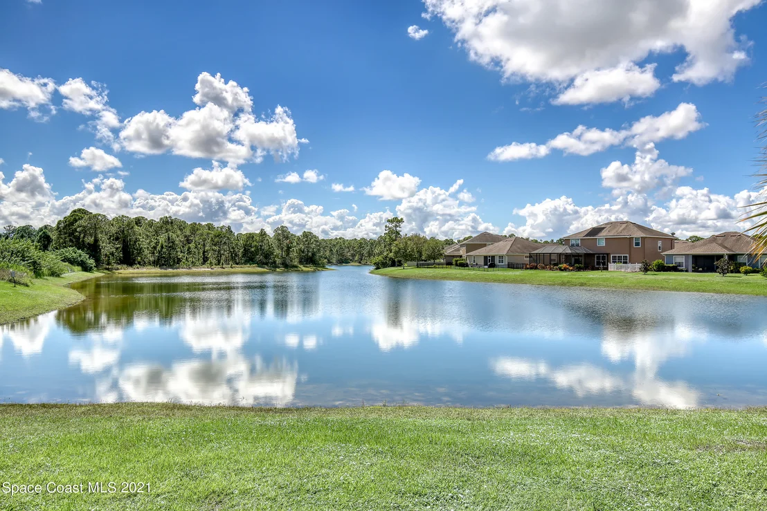 Photo of 268 Abernathy Circle SE