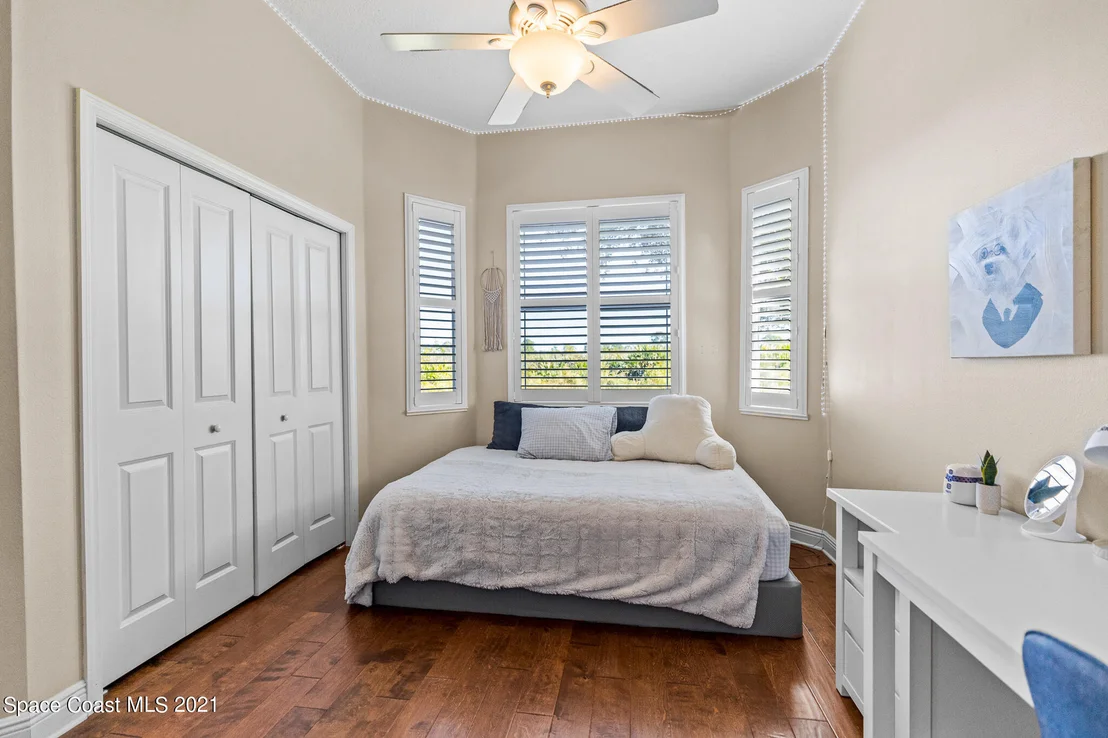 Photo of 5931 Herons Landing Drive