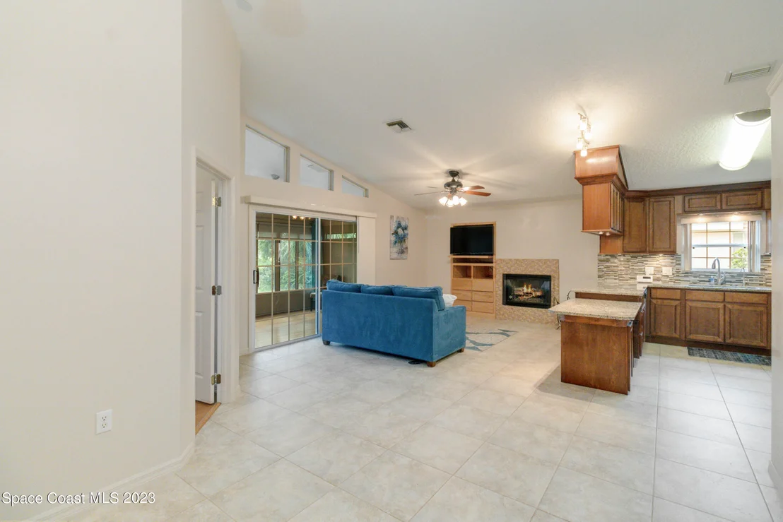 Photo of 2476 Coral Ridge Circle
