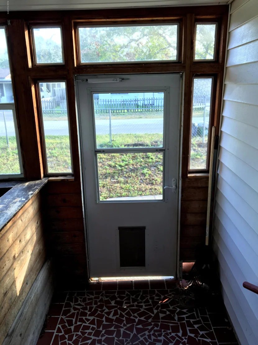 Photo of 1540 Mac Arthur Lane