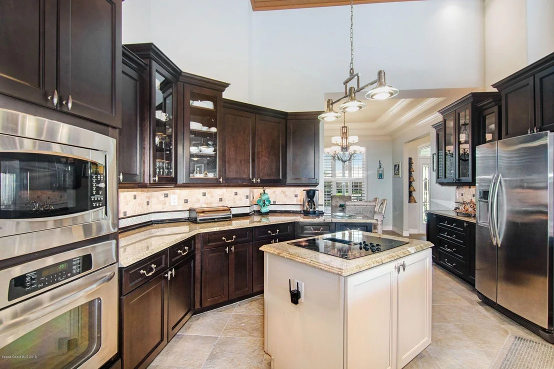 Photo of 1242 Silver Lake Drive