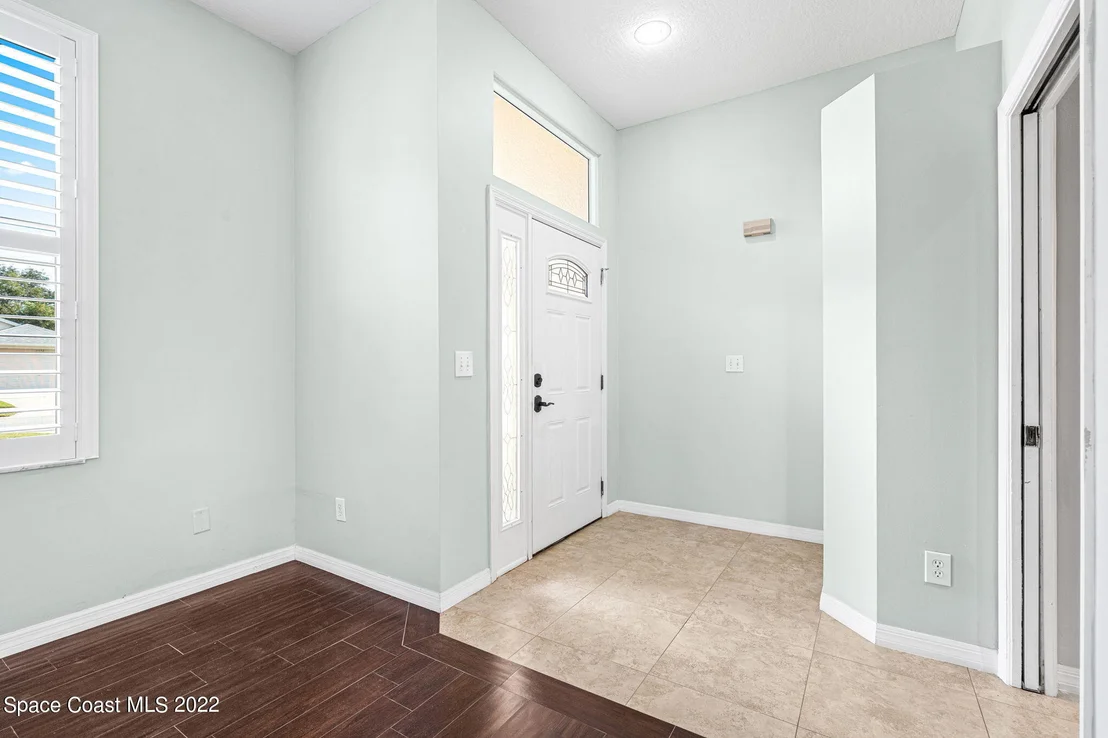 Photo of 7031 Hammock Trace Drive