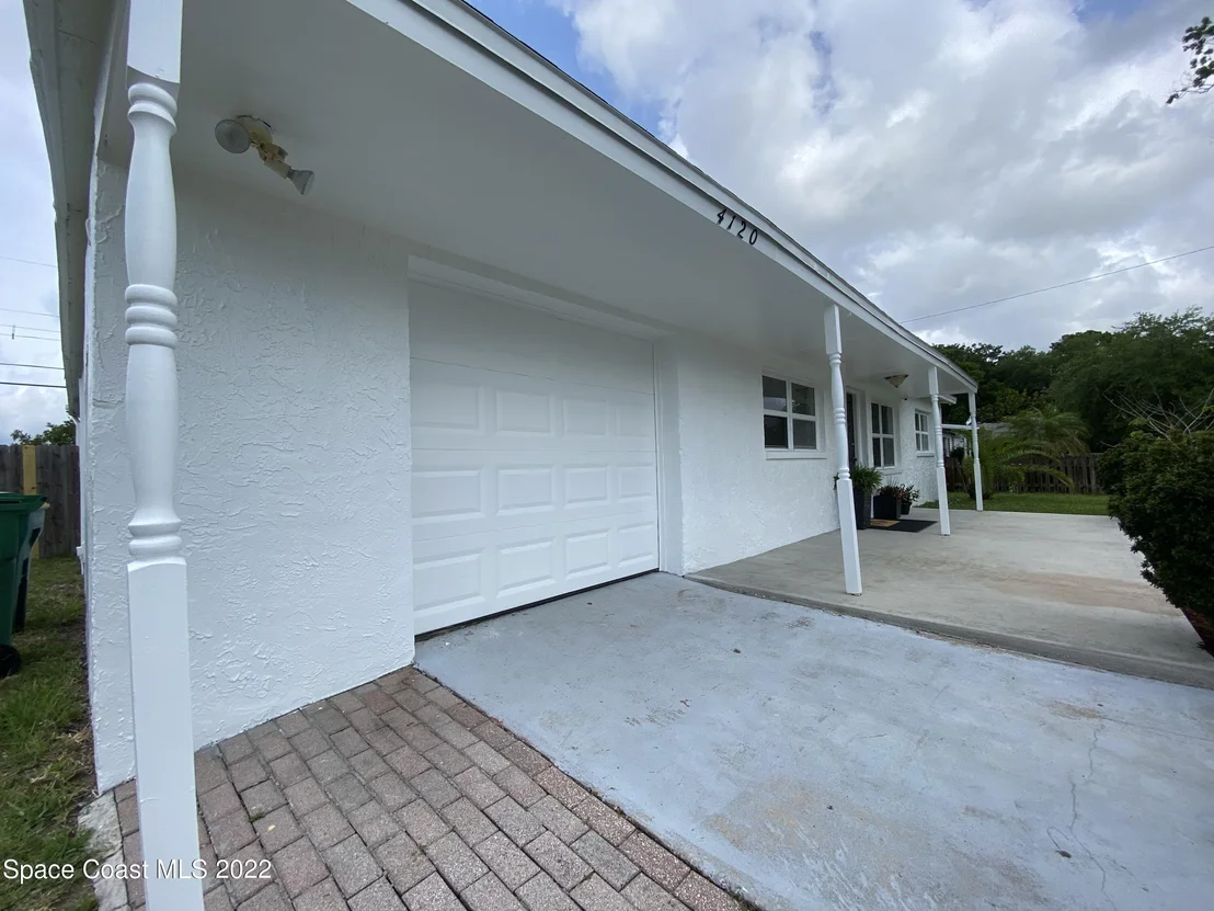 Photo of 4120 Duke Street
