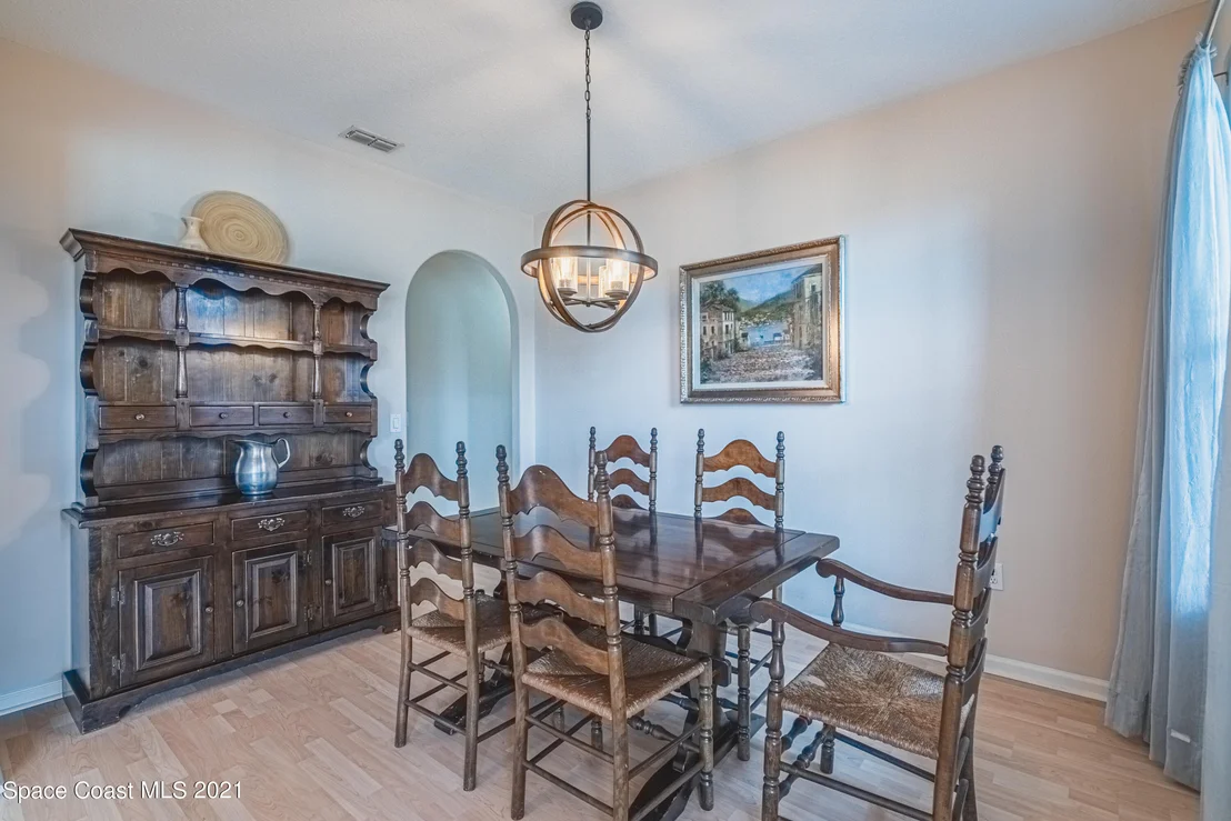 Photo of 324 Abernathy Circle