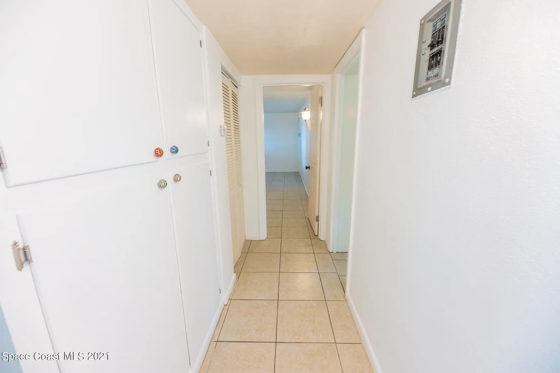 Photo of 1050 Myrtle Lane