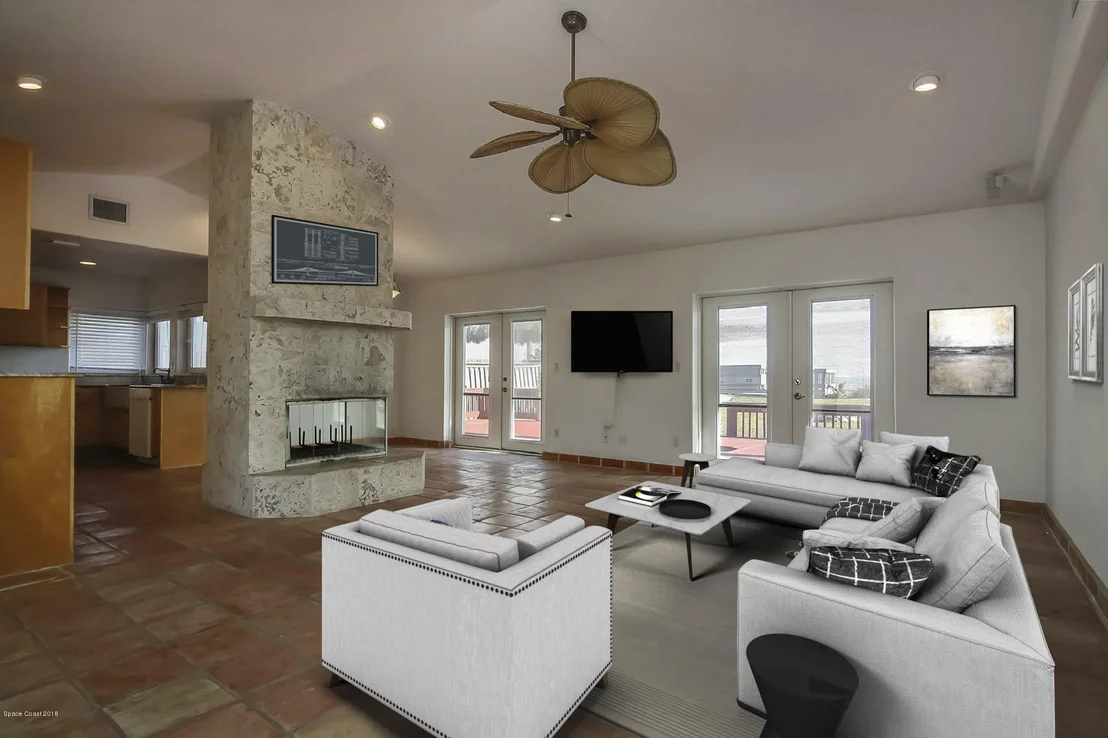 Photo of 2075 N Highway A1a N