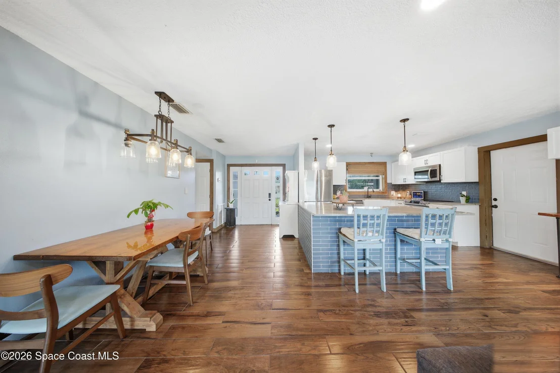 Photo of 112 Lagoon Avenue