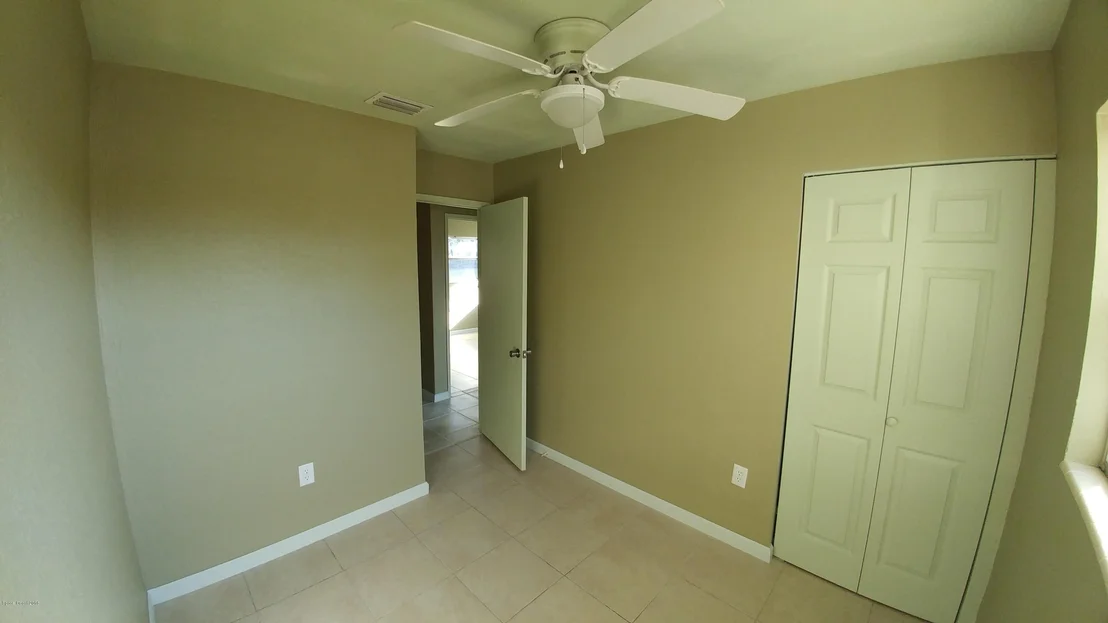 Photo of 1449 Lillian Lane