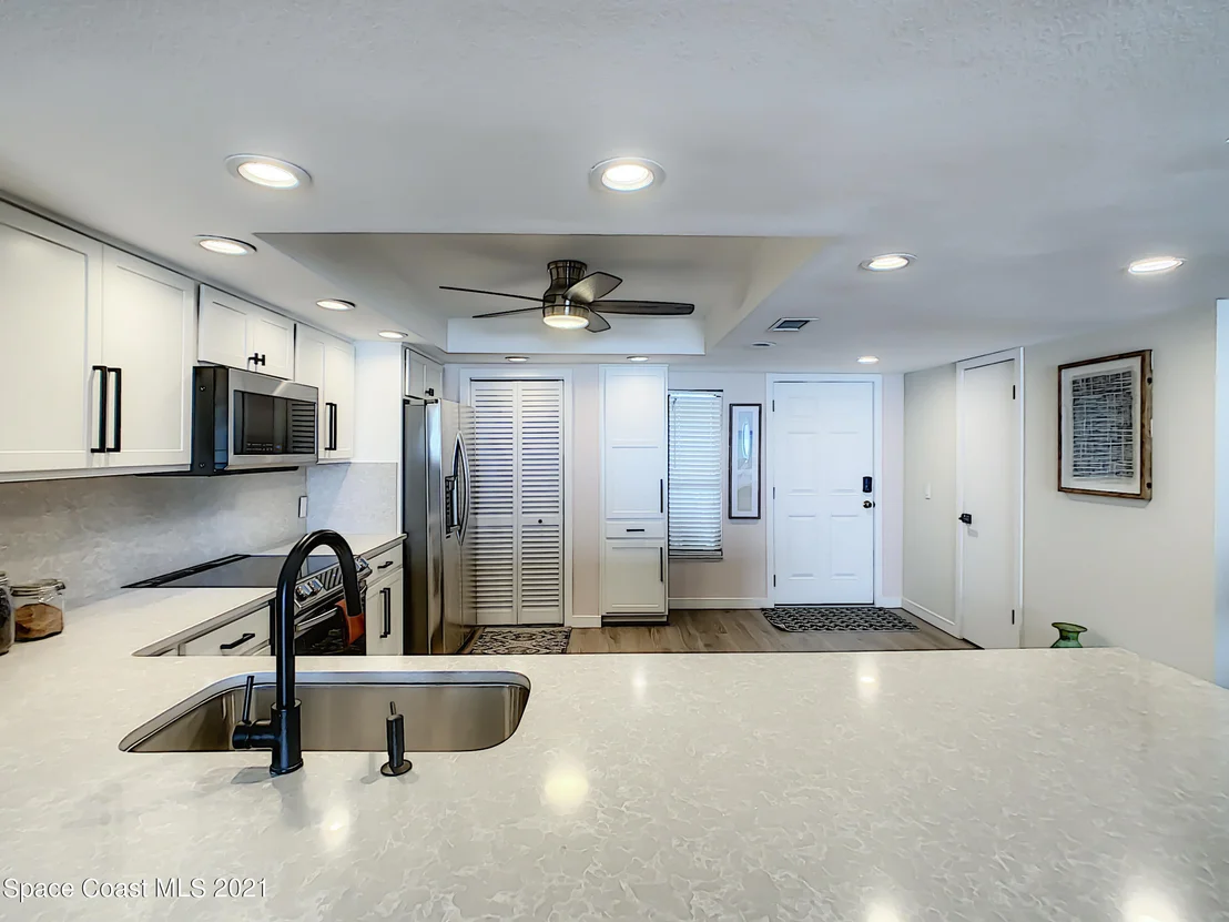Photo of Unit 412 at 175 Highway A1a