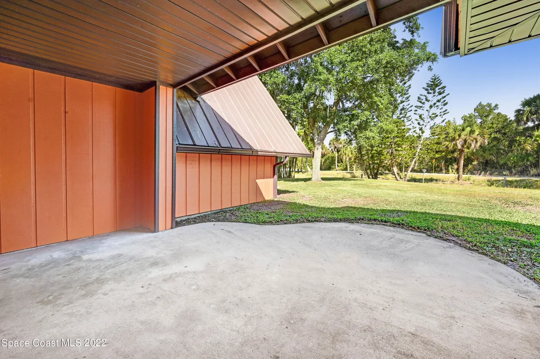 Photo of 555 Amber Lane
