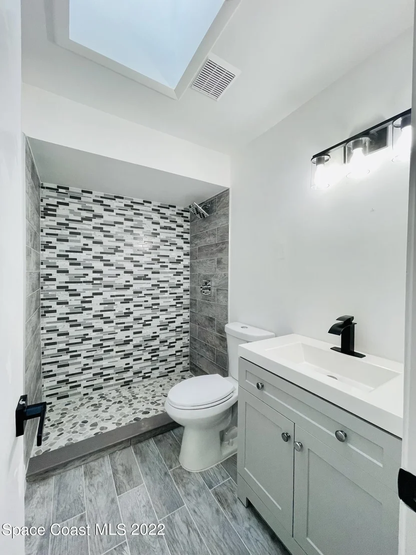 Photo of 159 Woodside Drive