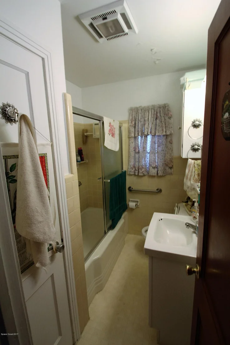 Photo of 310 Vesta Circle