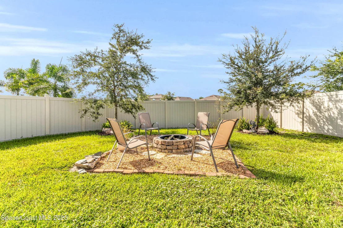 Photo of 849 Forest Trace Circle