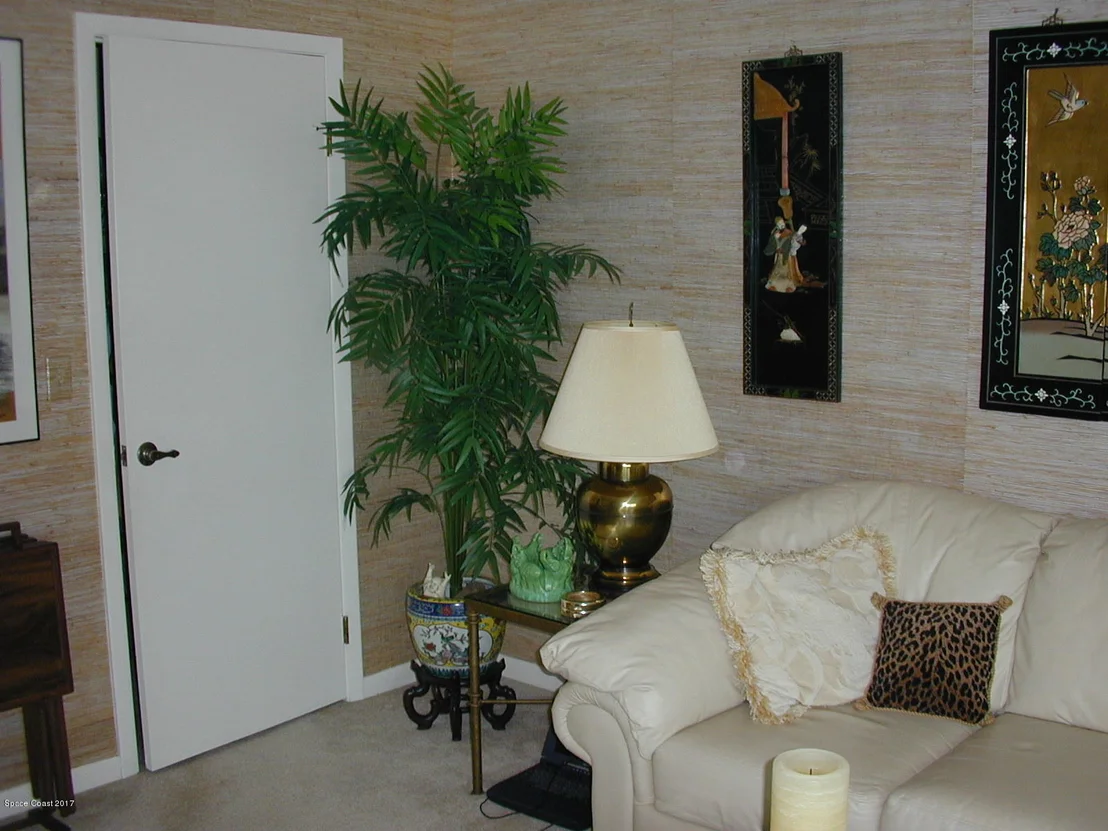 Photo of Unit 1305 at 1700 Commodore Boulevard