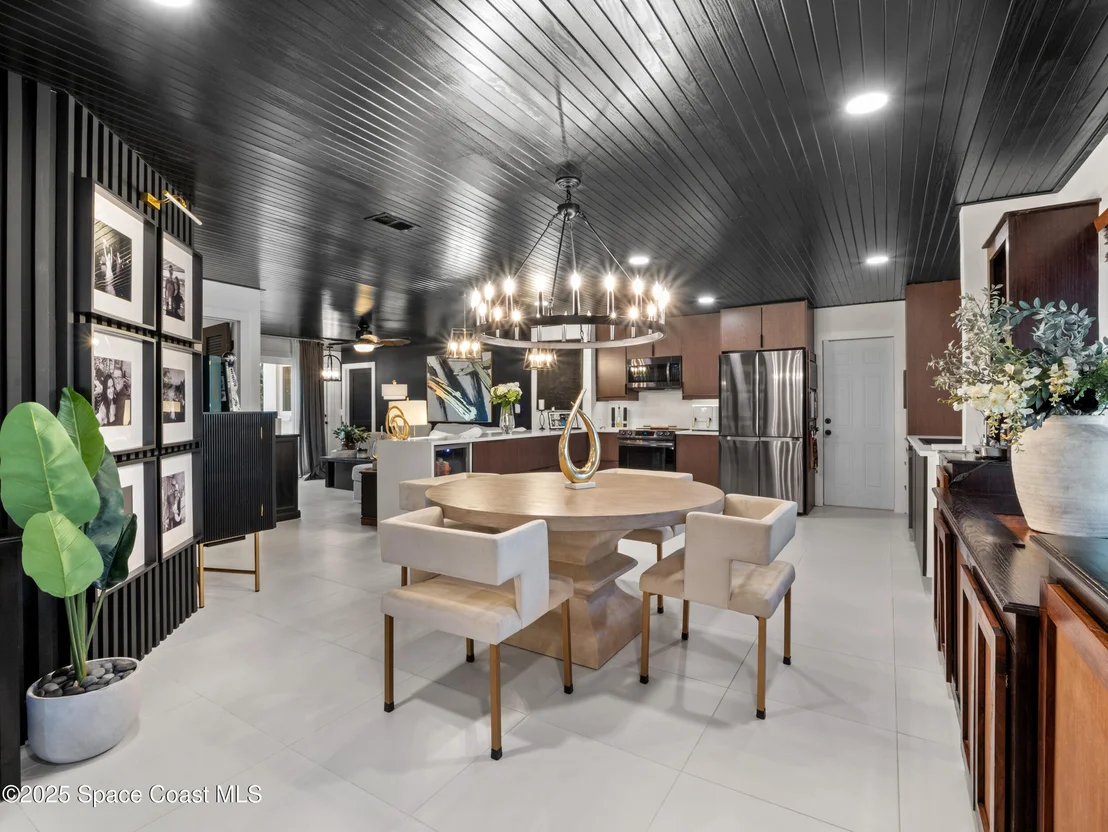 Photo of 219 Sand Pine Road