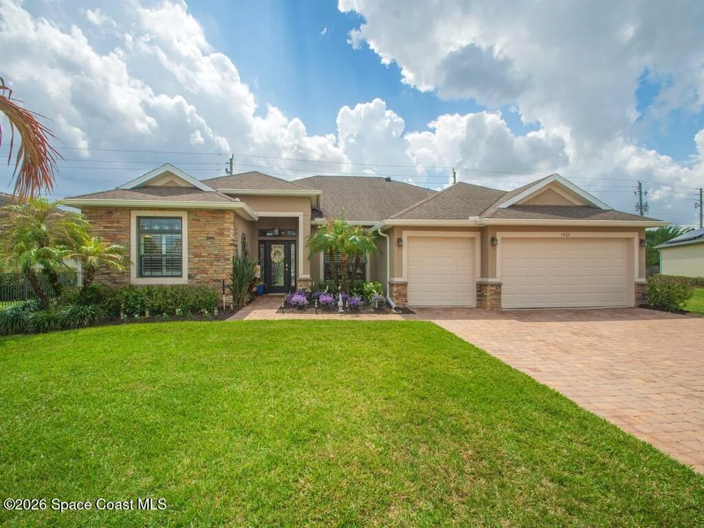 Photo of 5907 Brae Burn Circle