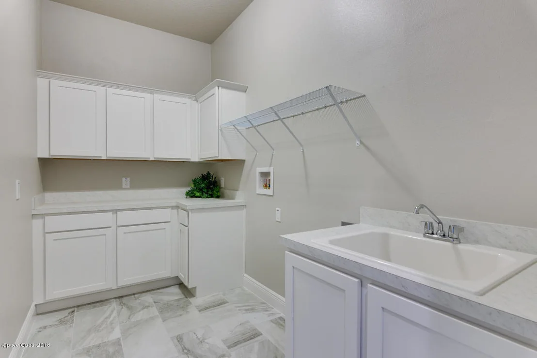 Photo of 3900 Poseidon Way