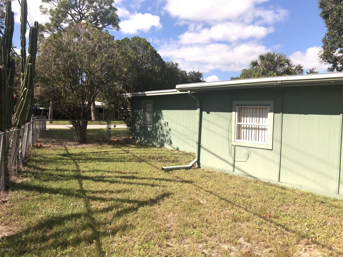Photo of 1604 Harvard Drive