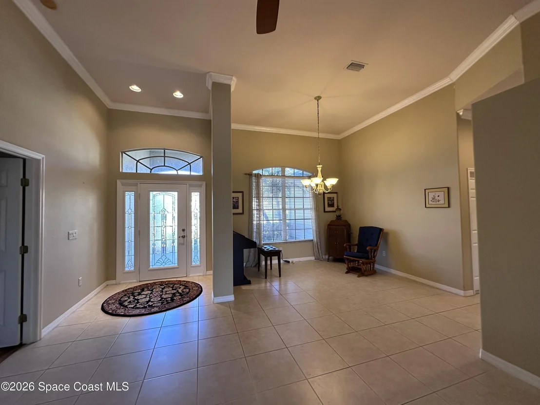 Photo of 883 Spring Oak Drive