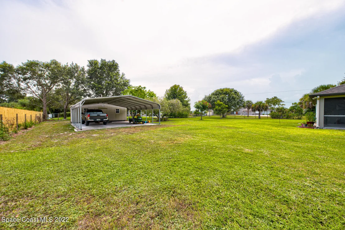 Photo of 3945 Post Road