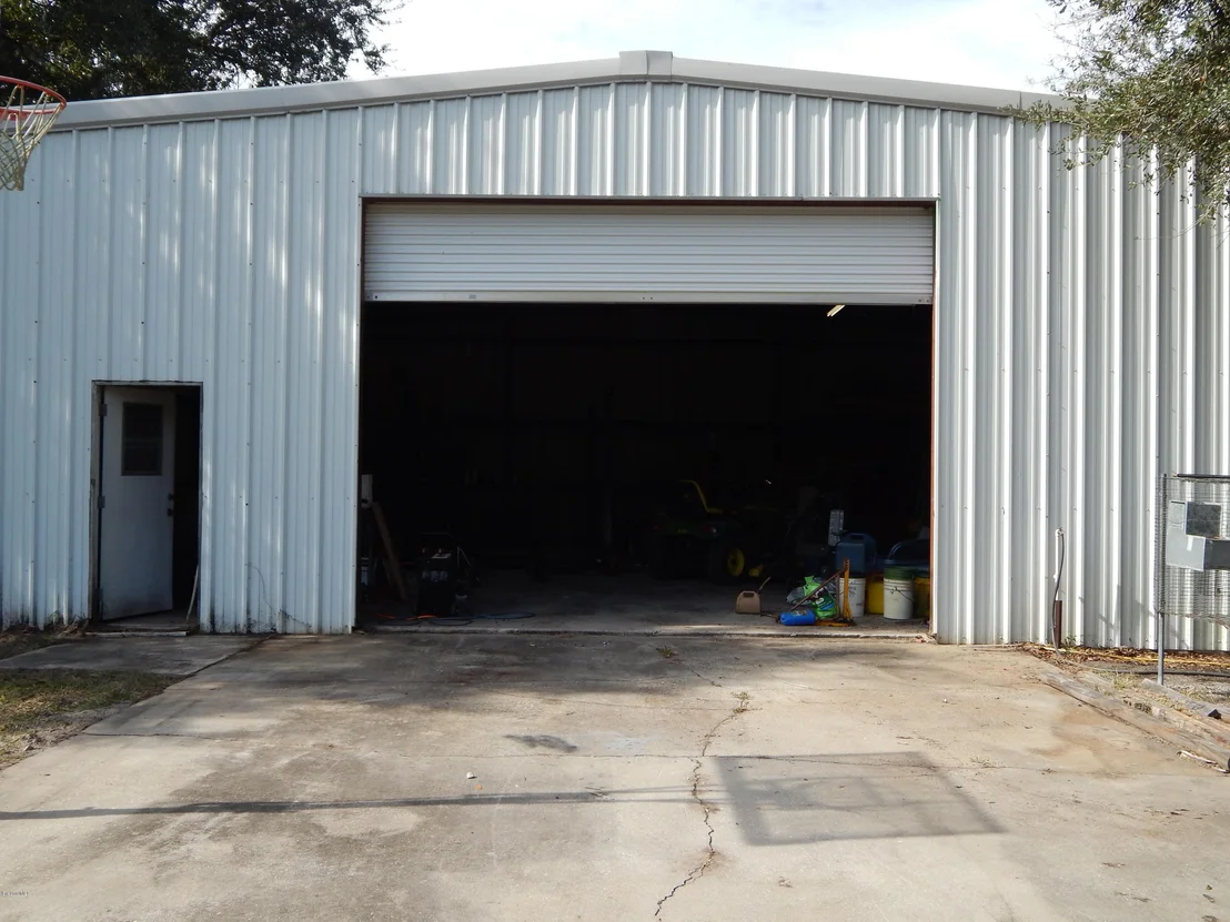 Photo of 3740 Fenner Road
