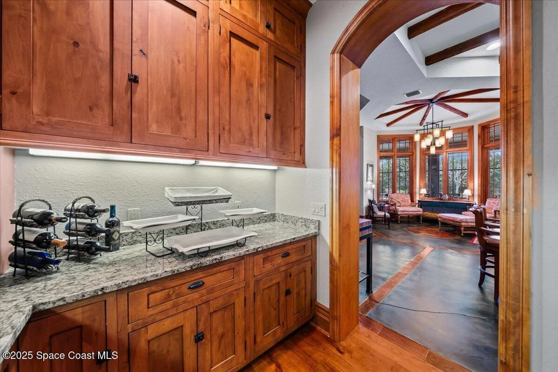 Photo of 586 Wethersfield Place