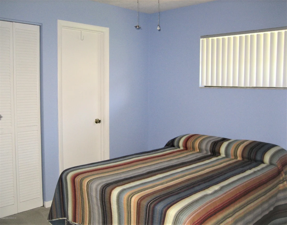 Photo of 327 Myrtlewood Road