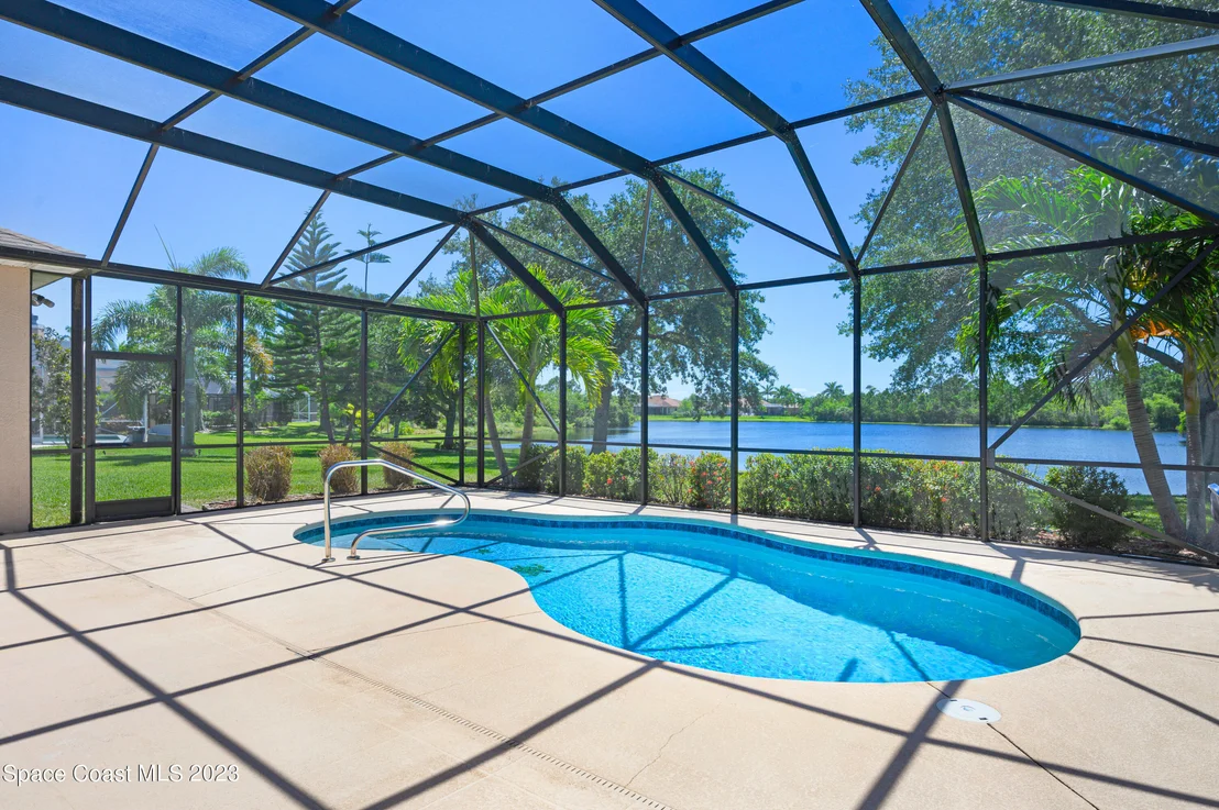 Photo of 3855 Waterford Drive
