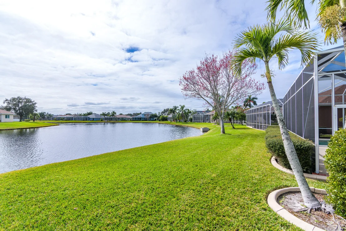Photo of 1200 Starling Way