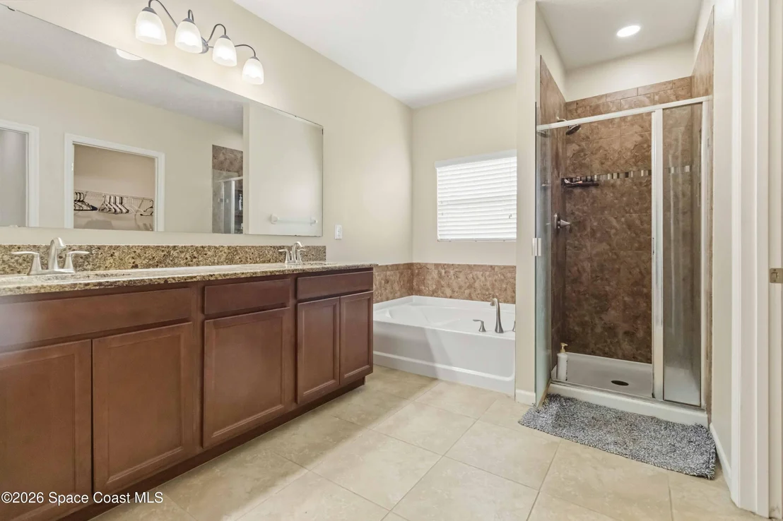 Photo of 577 Trymore Drive SE