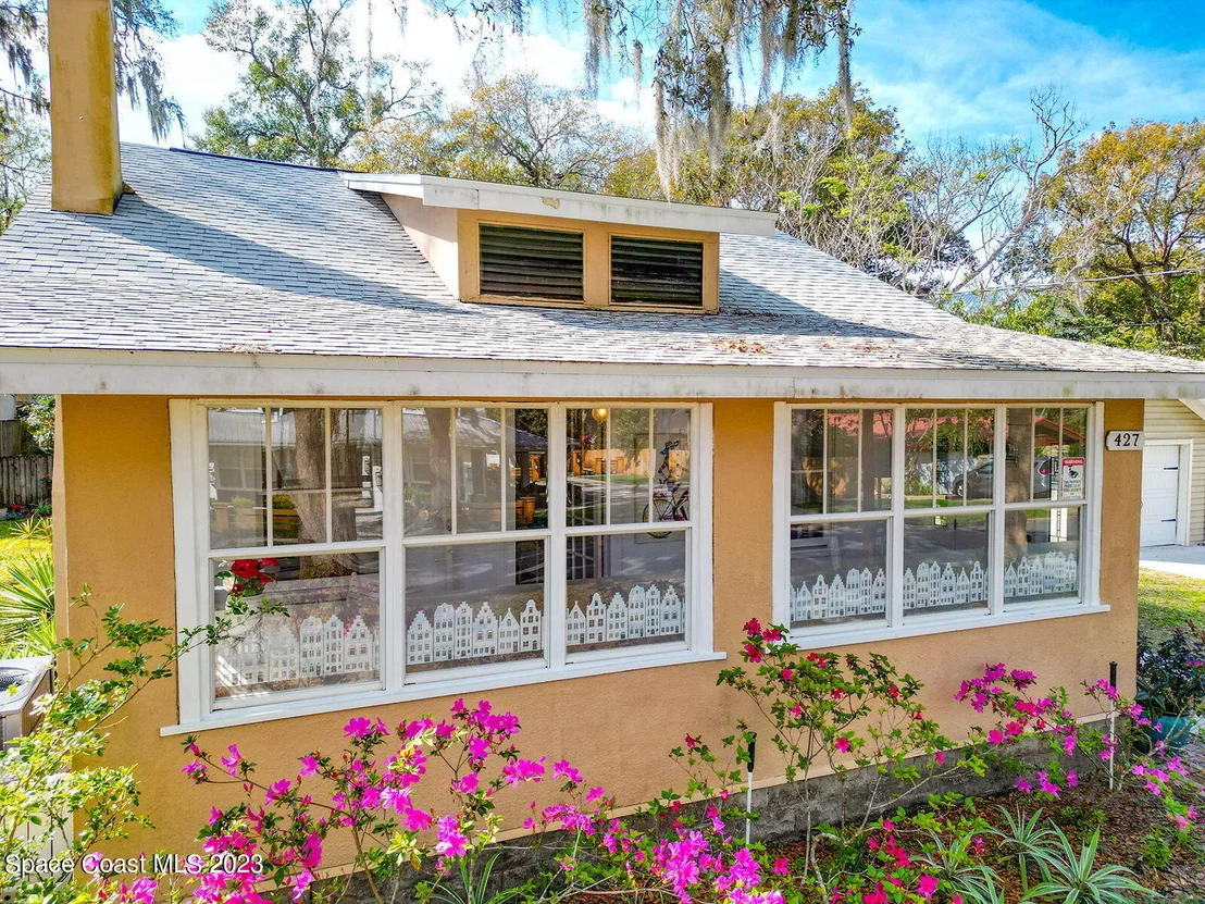 Photo of 427 N Simpson Street