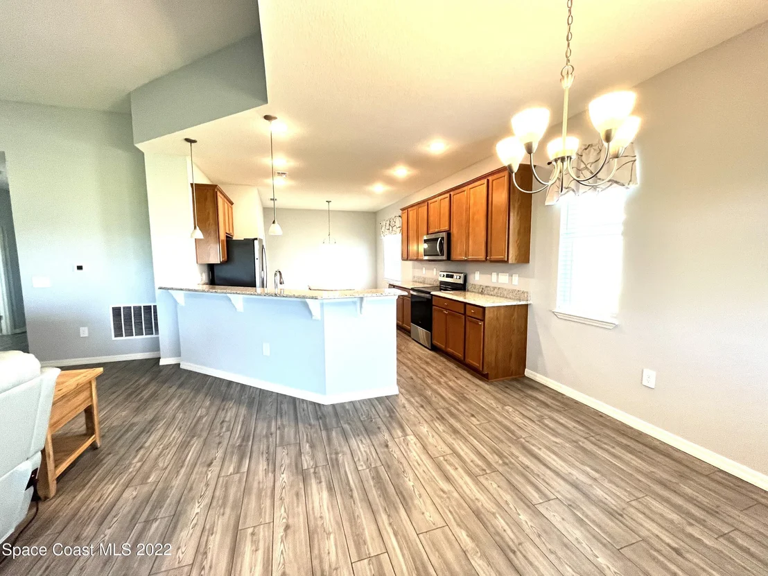 Photo of 8271 Laguna Circle