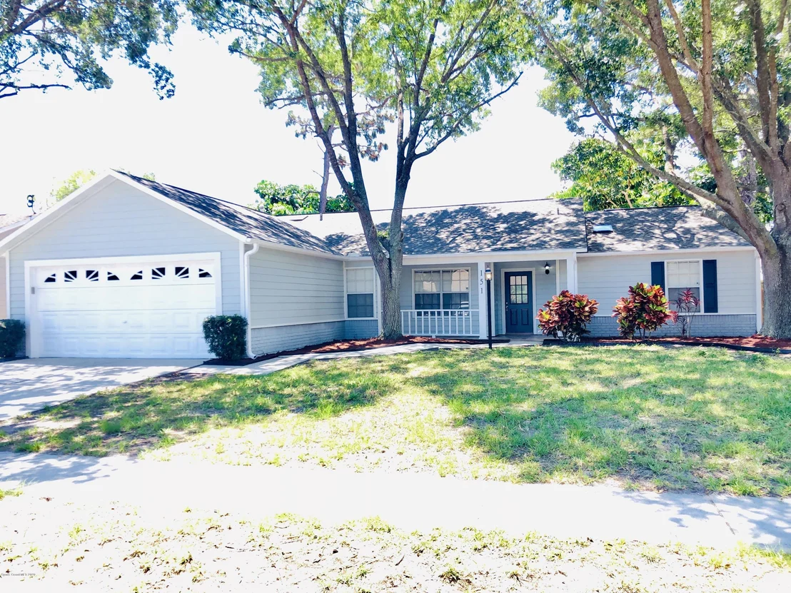 Photo of 151 Twin Lakes Road