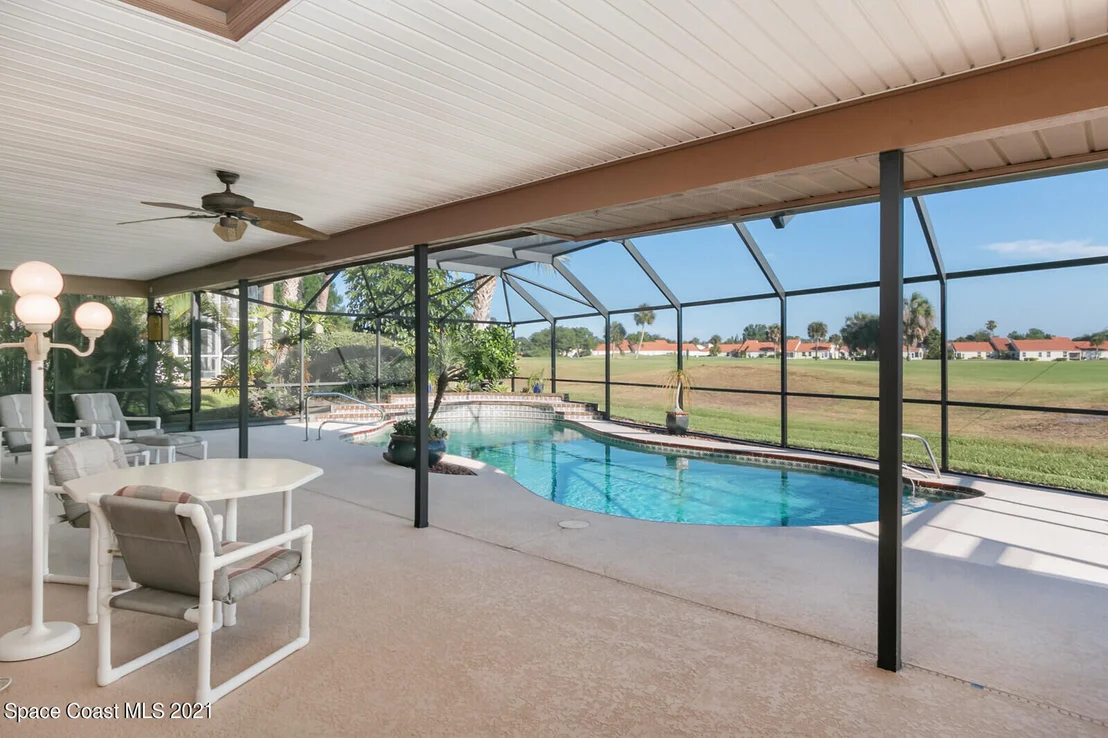 Photo of 890 Kerry Downs Circle