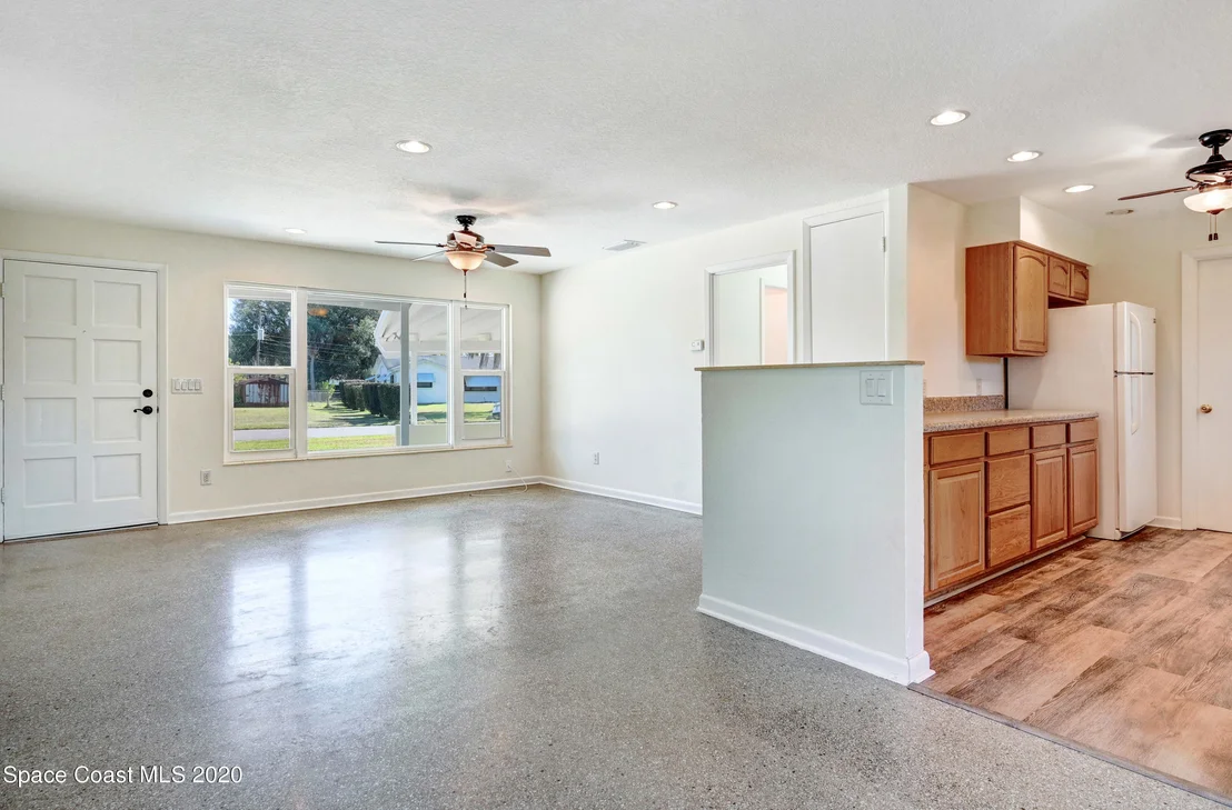 Photo of 2933 Matthew Drive