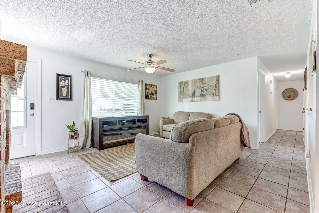 Photo of 7315 Darien Road