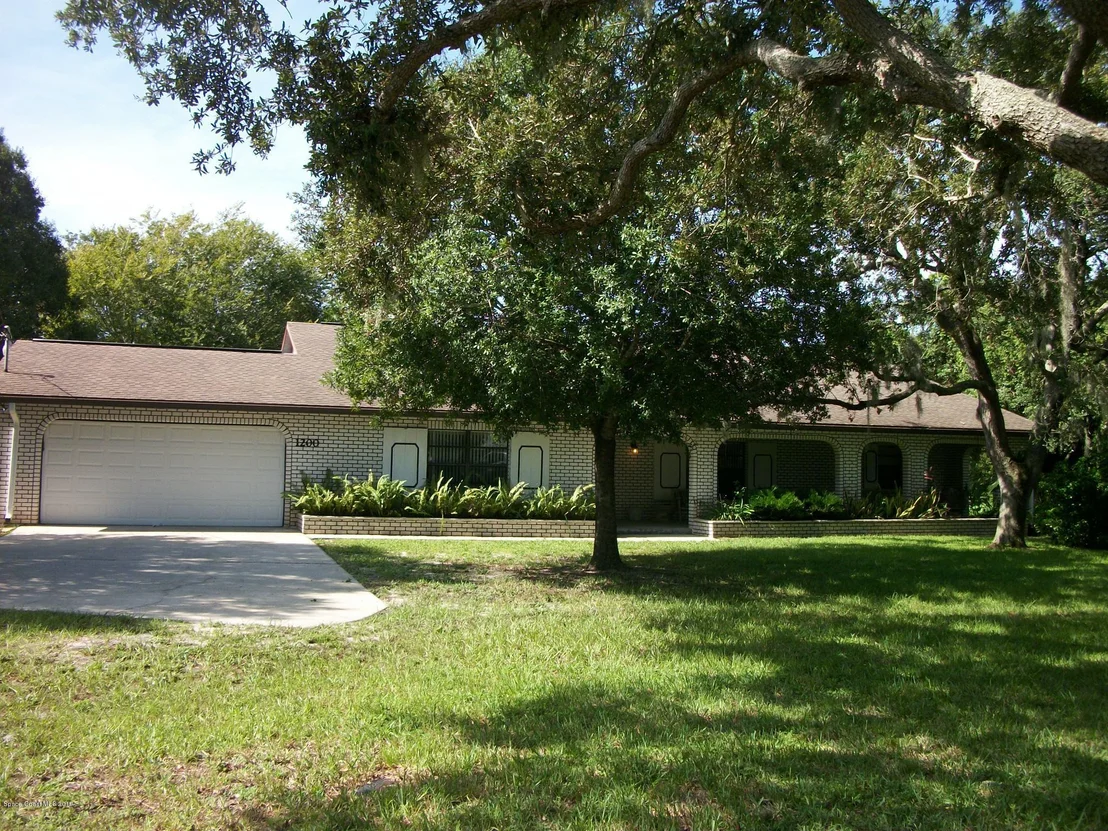Photo of 1200 Wayne Lane NE