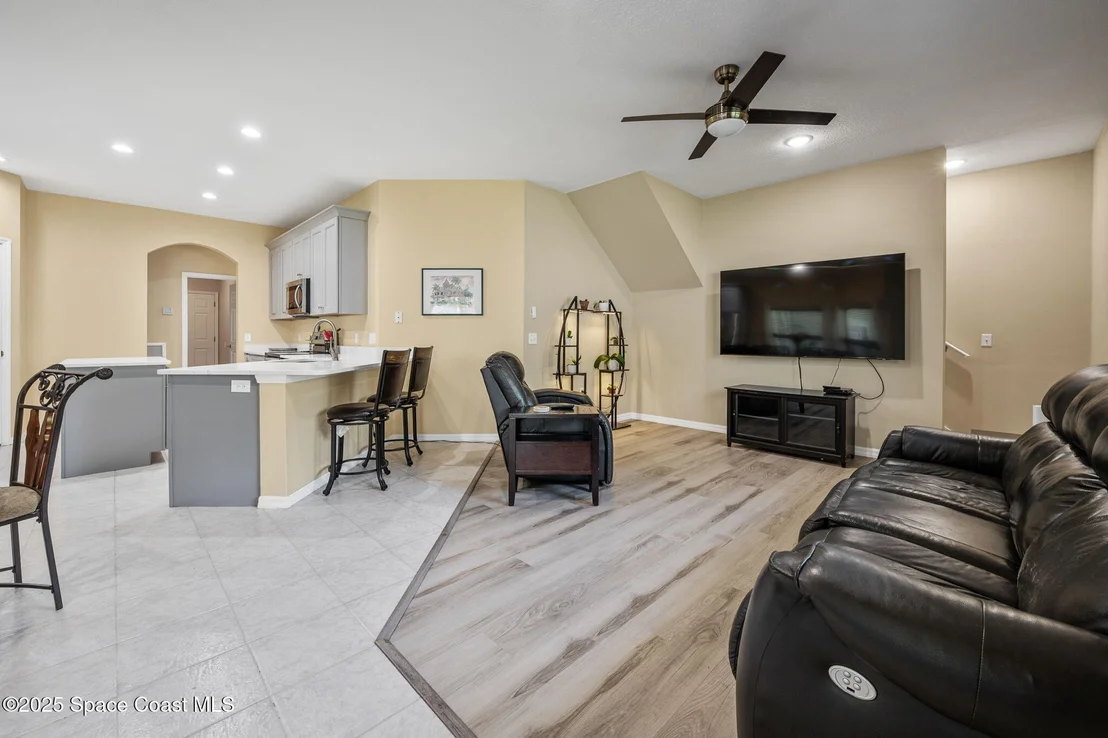 Photo of 312 Barrymore Drive