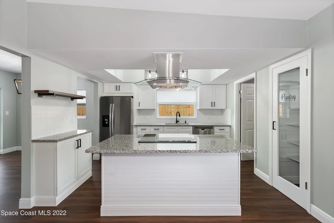 Photo of 3063 Grace Street
