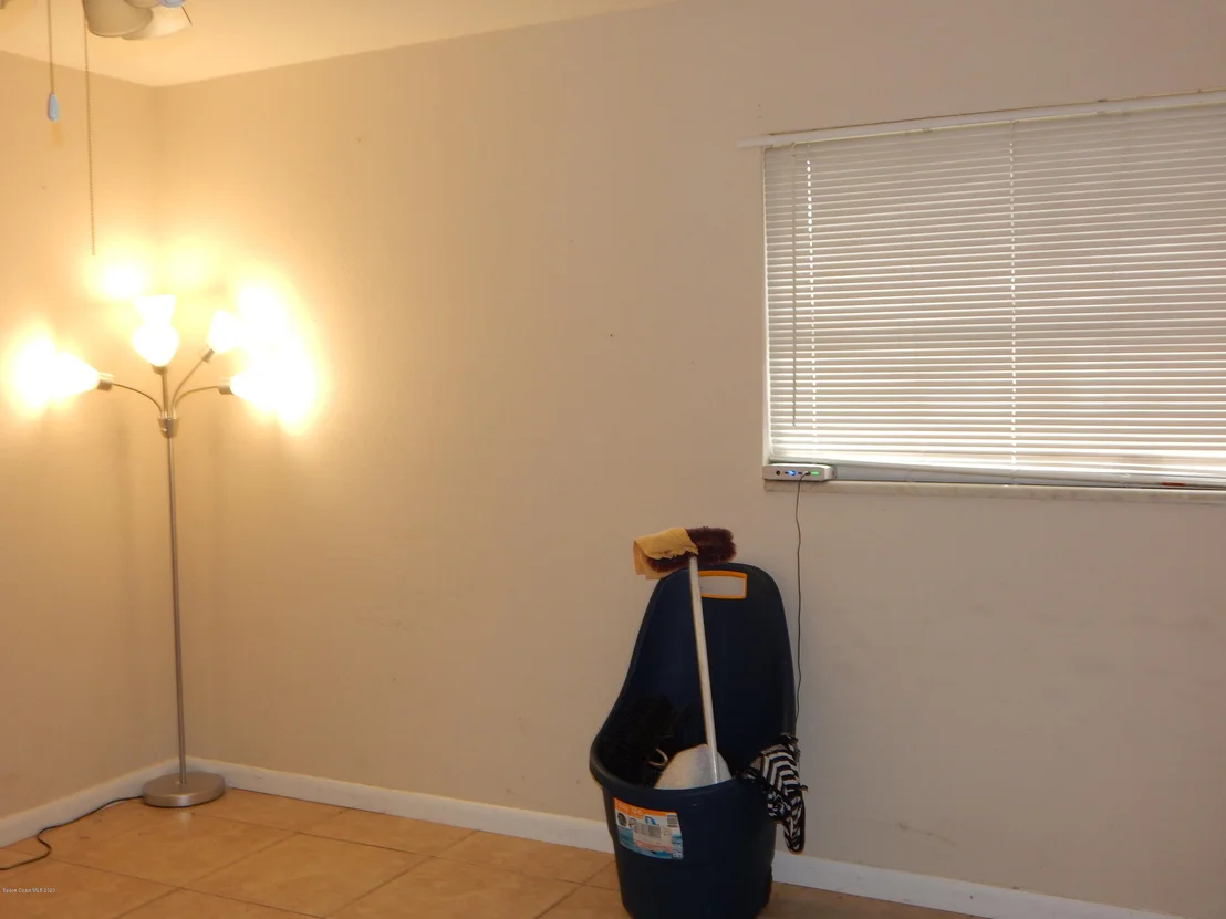 Photo of 811 Bianca Drive NE